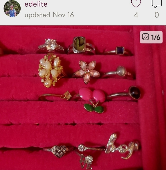 Costume jewelry - Picture 1 of 6